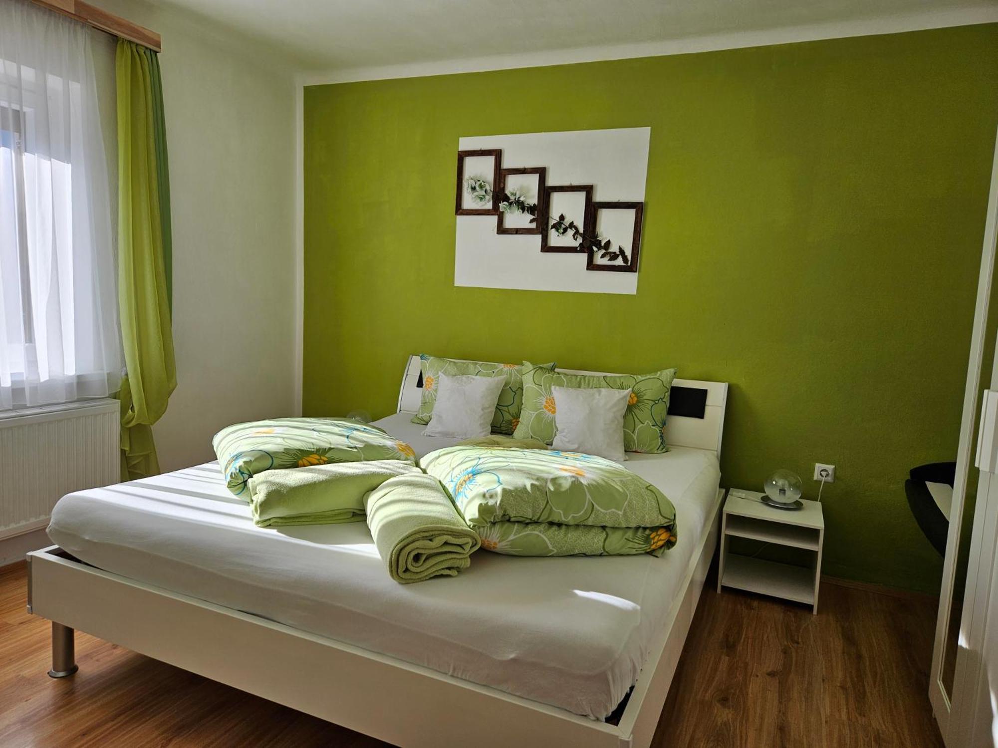 Haus Sunshine Apartment Hermagor-Pressegger See Exterior photo